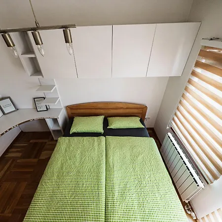 Apartamento Spacious Haven, 3br Penthouse, Free Grg Pkg, Old Town Saraievo