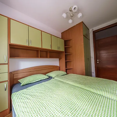Spacious Haven, 3br Penthouse, Free Grg Pkg, Old Town Apartamento Saraievo